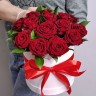Коробочка счастья Красные розы 15шт с доставкой в Пятигорске