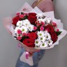 Добрая традиция Букет роз и хризантем с доставкой в Пятигорске